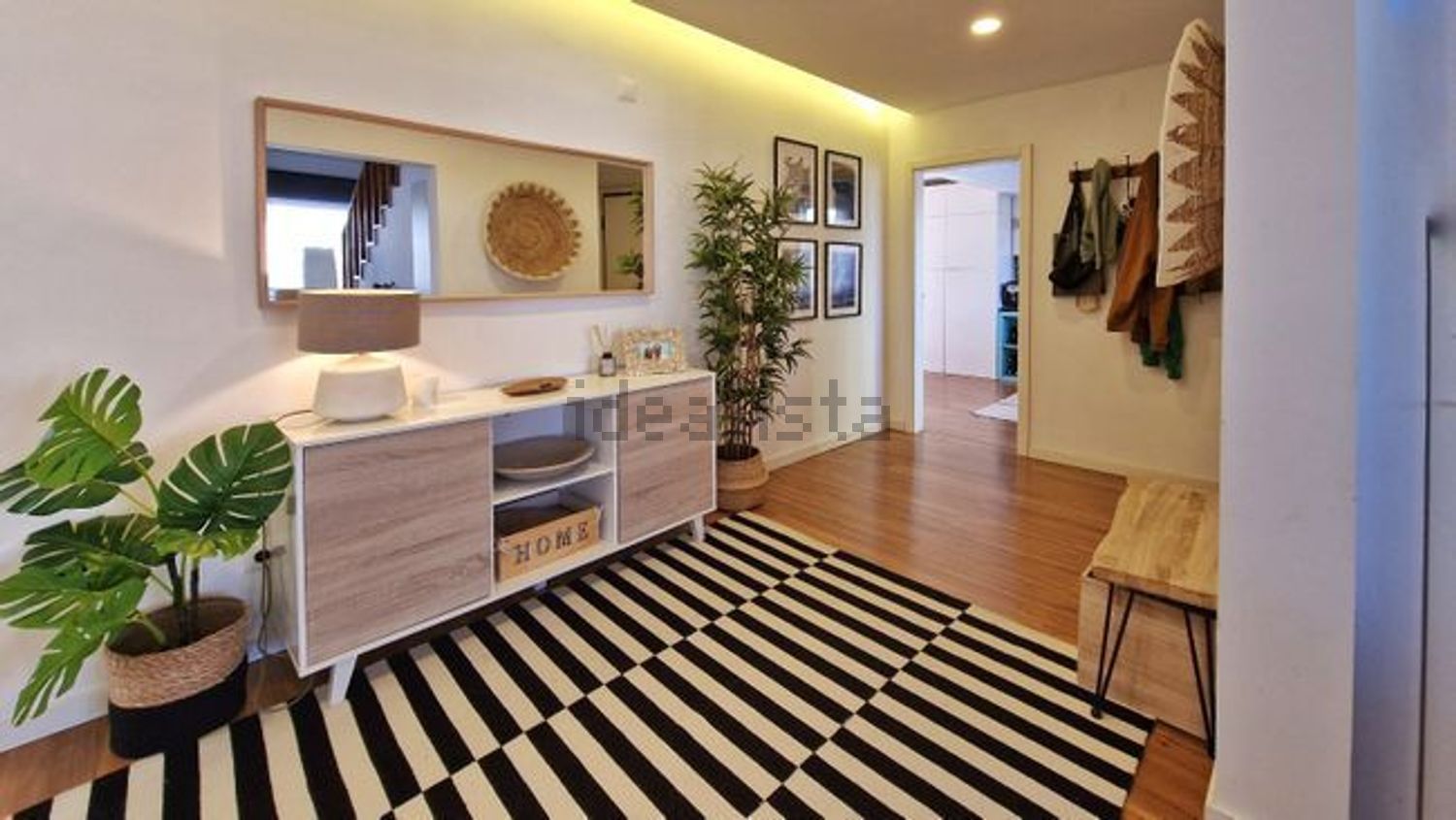 联排别墅出售在Rua da Madressilva - 过道