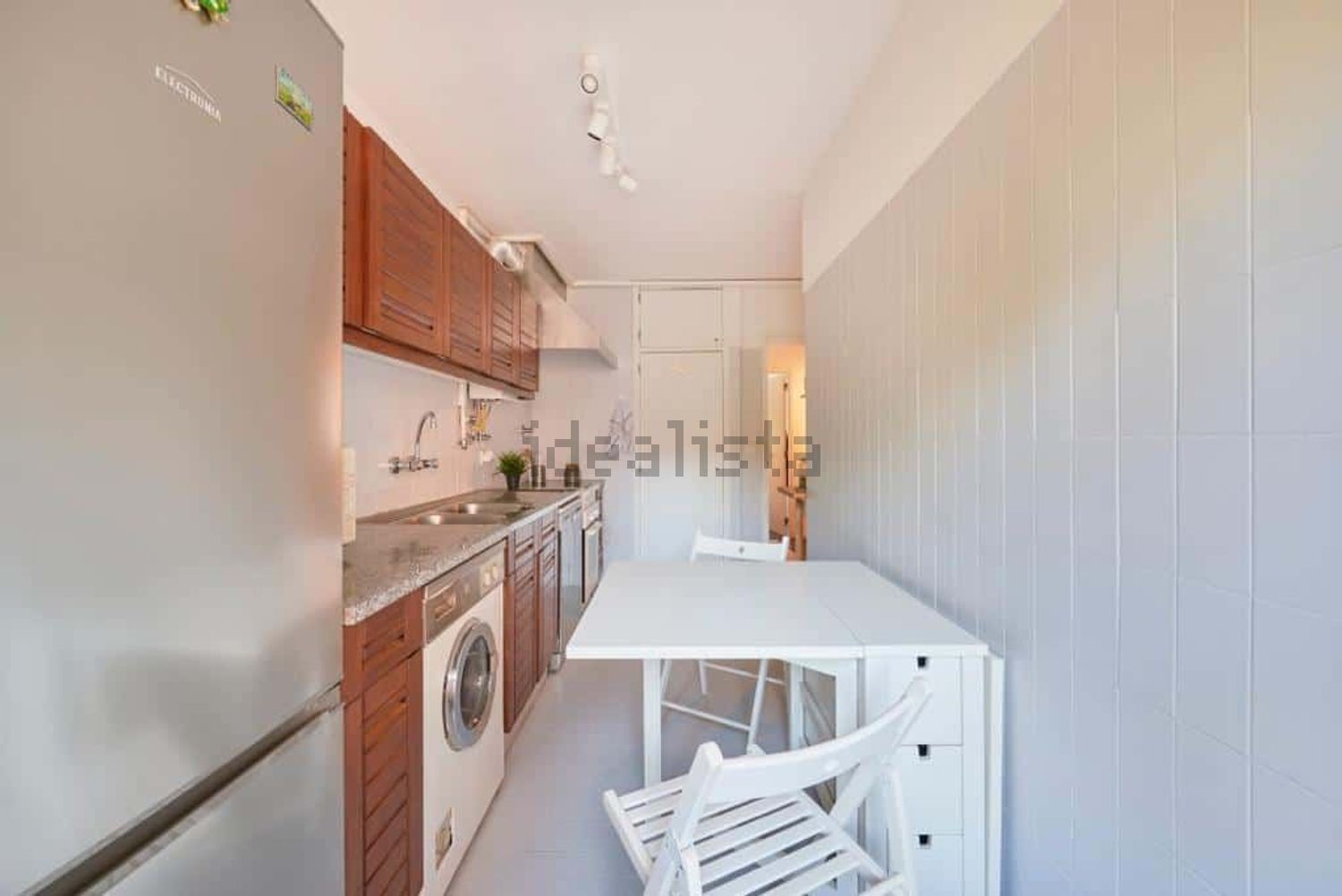 出租房间在Rua Professor Barbosa Sueiro, 18 - 厨房