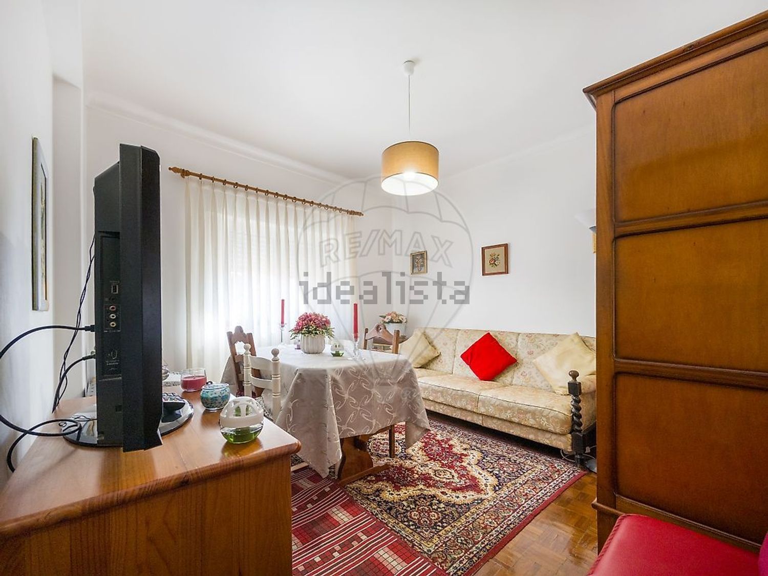 公寓 t2出售在Rua Infante Dom Henrique - 客厅