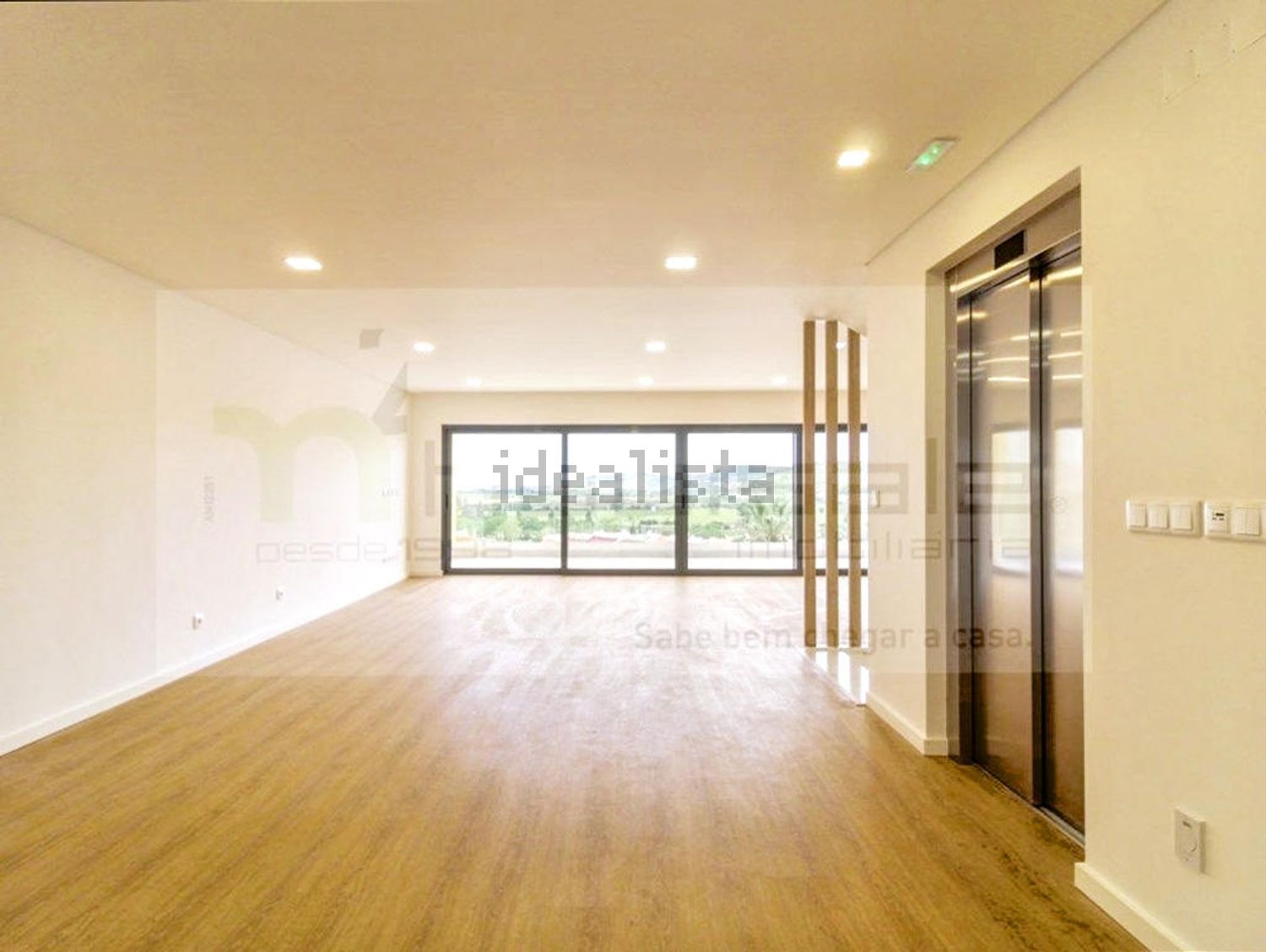 小楼房或独栋别墅出售在Rua Vieira da Silva - 居住