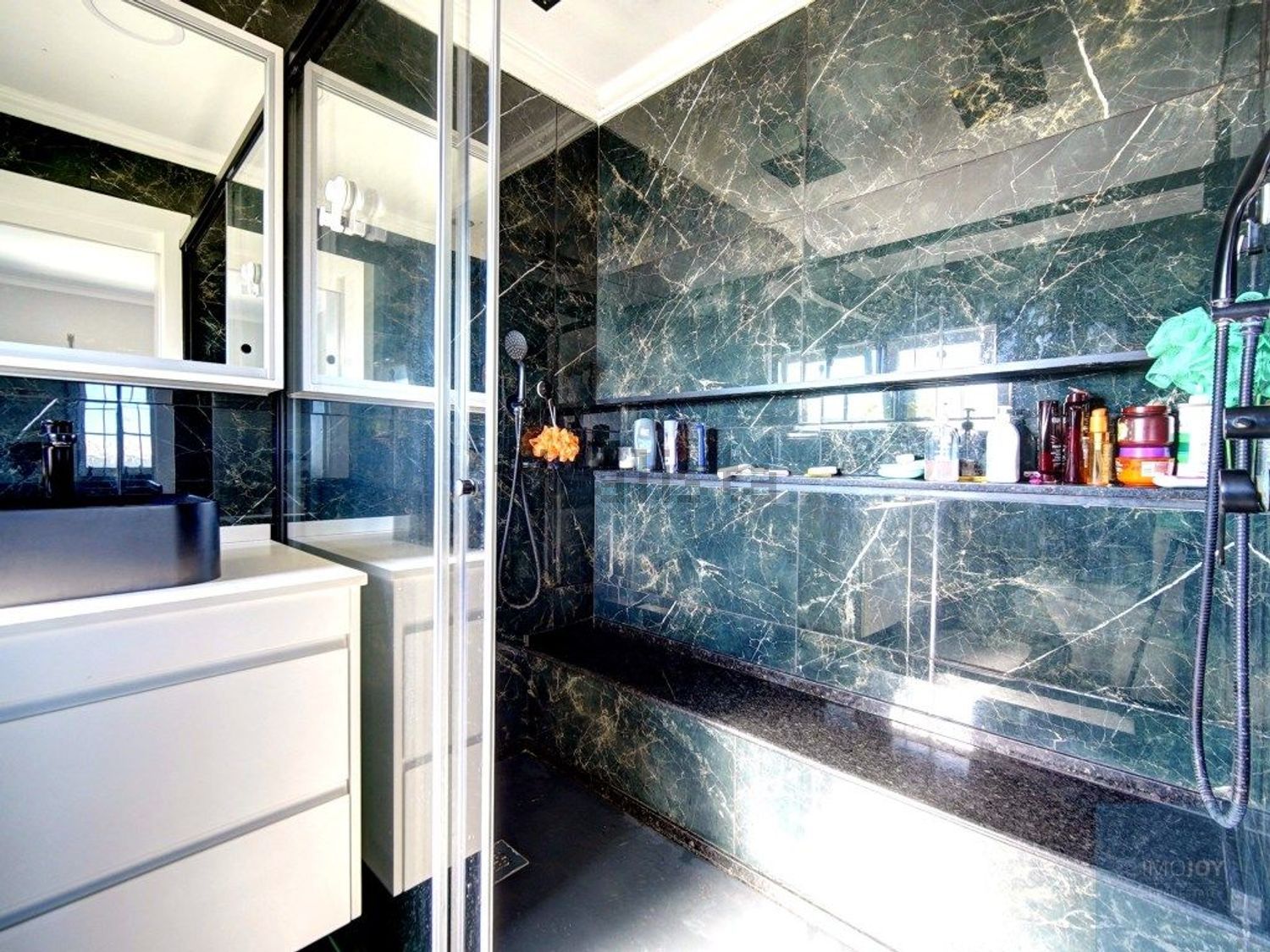 小楼房或独栋别墅出售在Rua da Serra, 4 - 卫生间