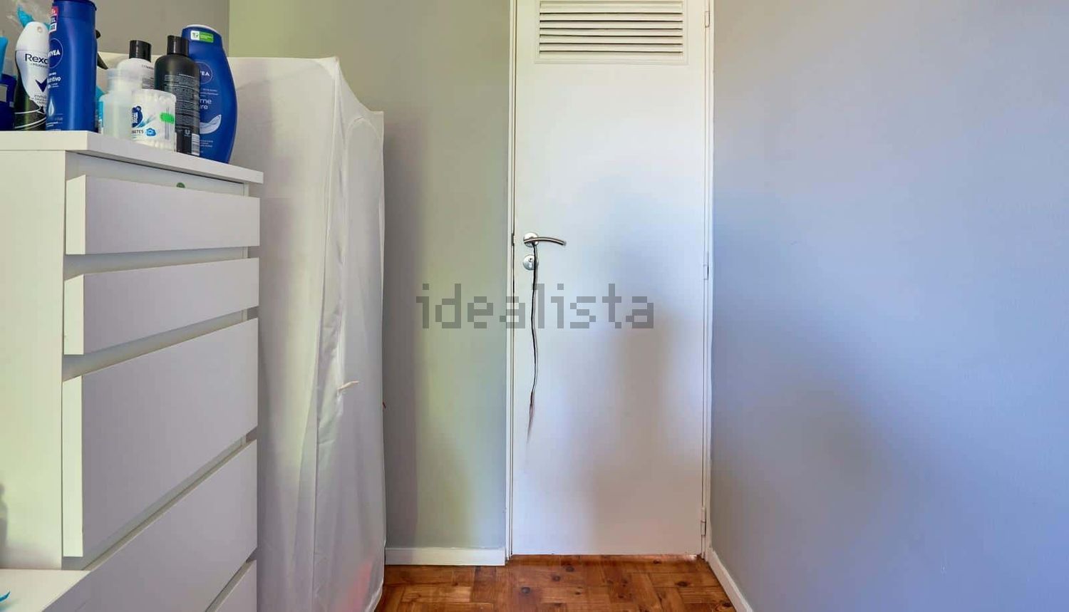 出租房间在Rua Capitão-Mor Lopes Sequeira s/n - 照片