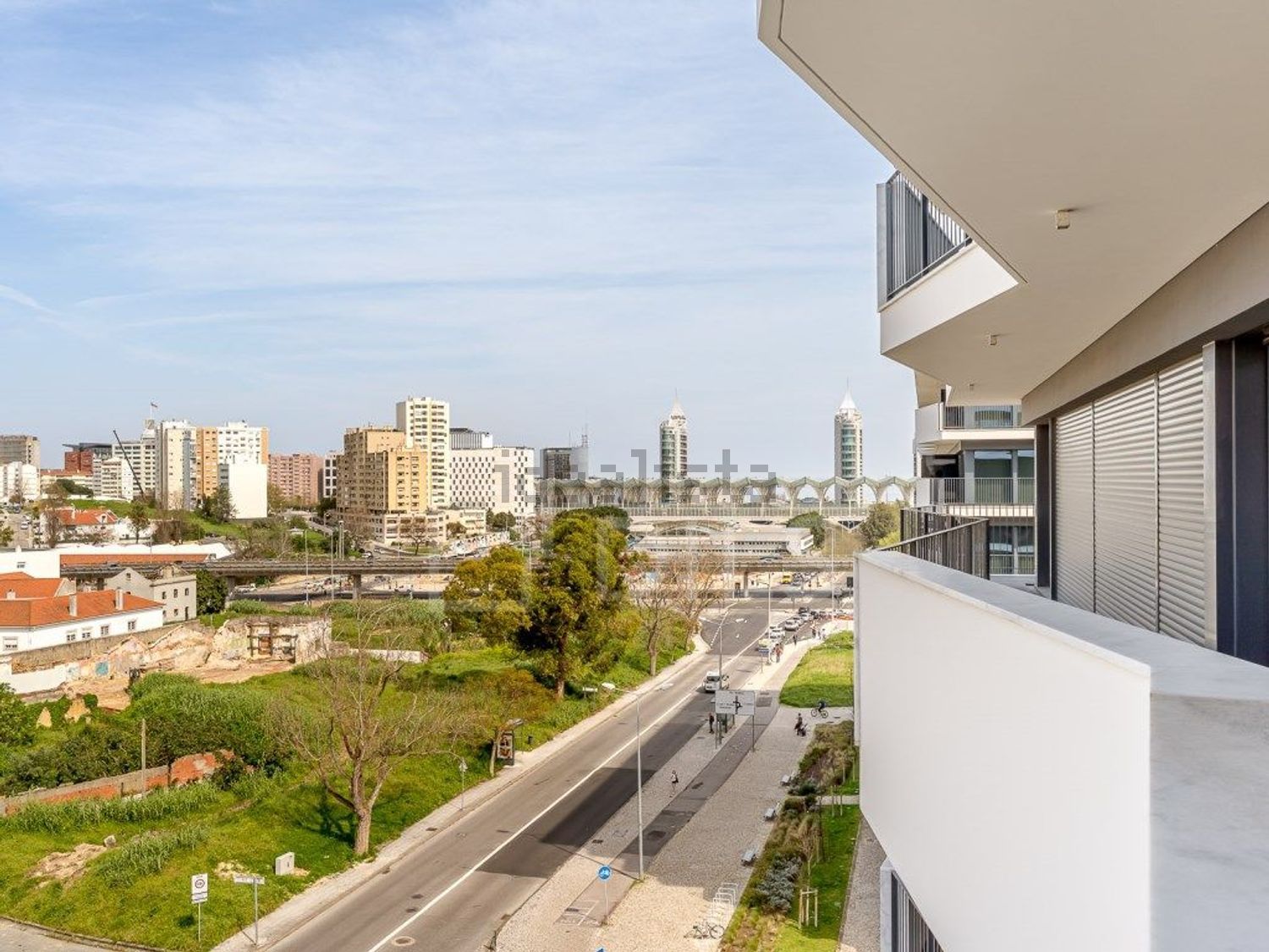 公寓 t1出售在Avenida de Berlim - 阳台