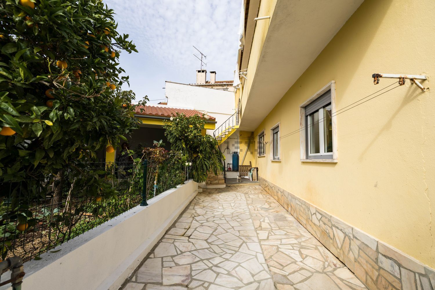 小楼房或独栋别墅出售在Rua dos Malmequeres, 2 - 外立面