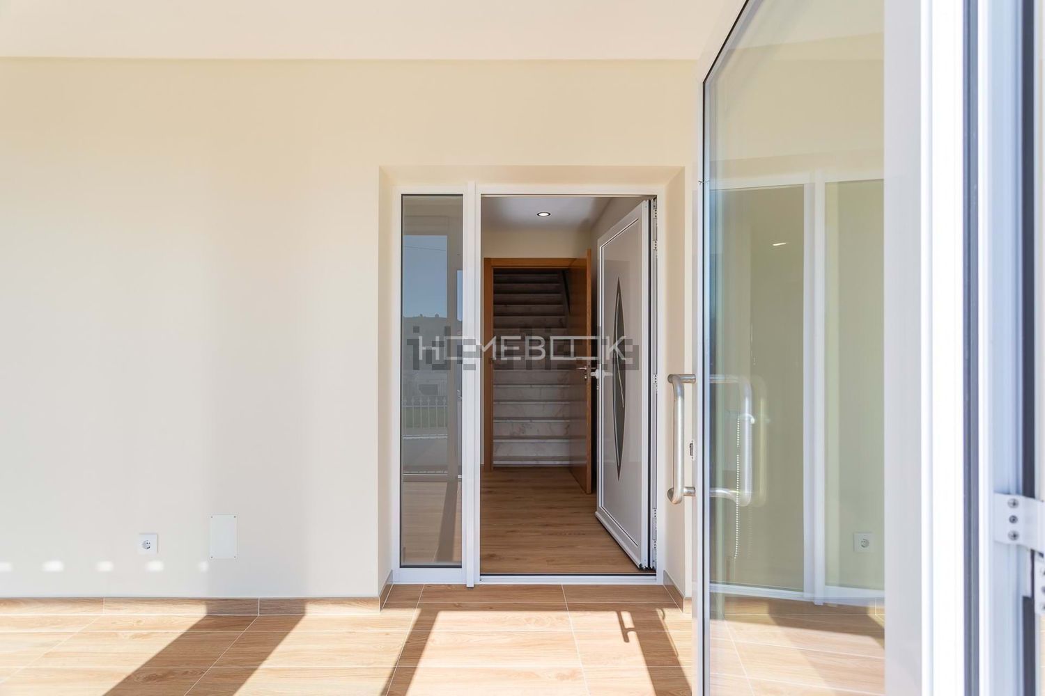 小楼房或别墅出售在Igreja Nova e Cheleiros - 过道