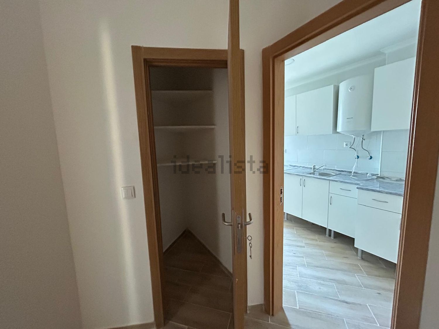 出租顶层公寓在Rua General Justiniano Padrel, 14 - 前厅