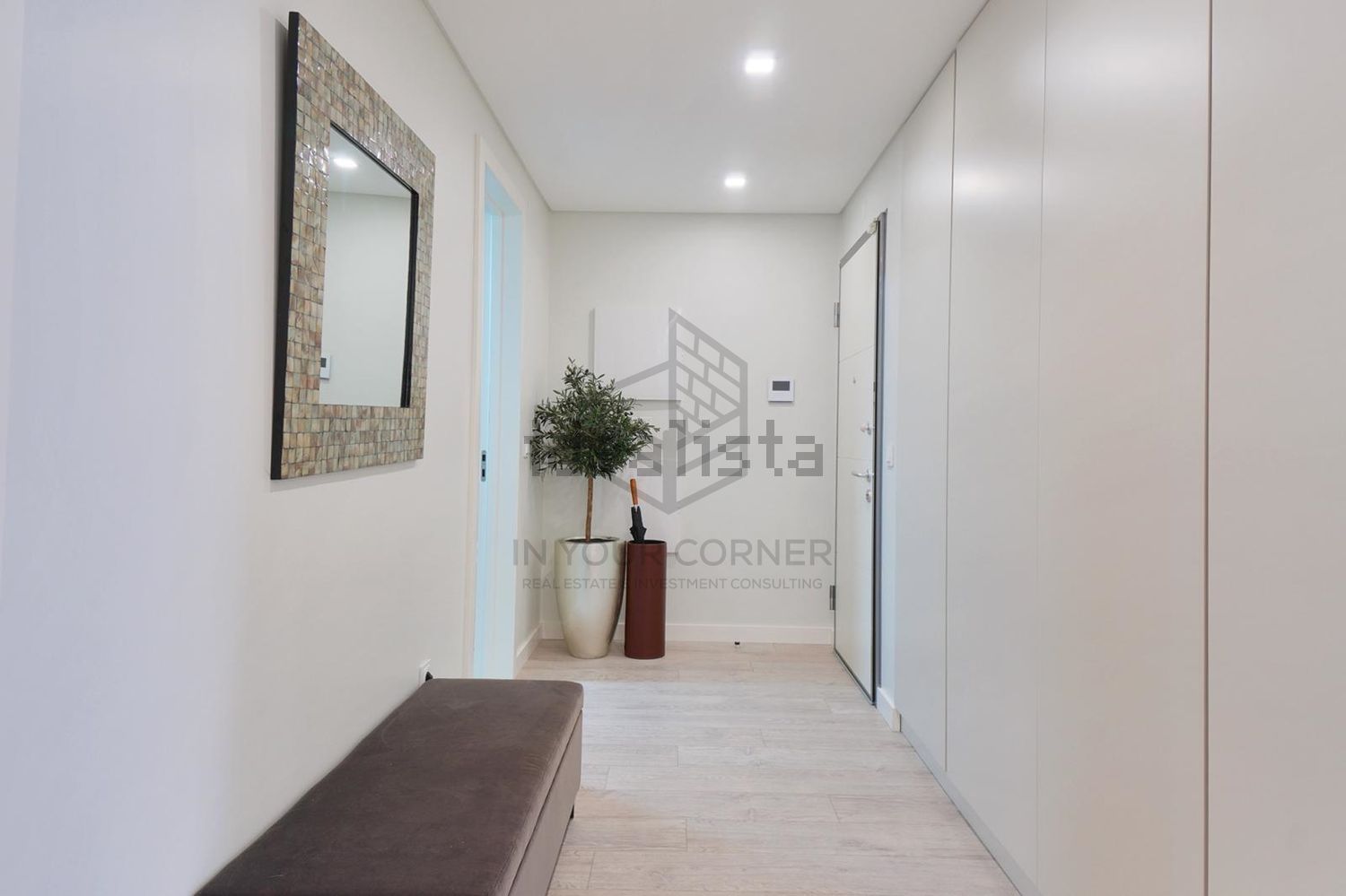 出租公寓 t3在Praça Infante Dom Duarte, 1 - 过道