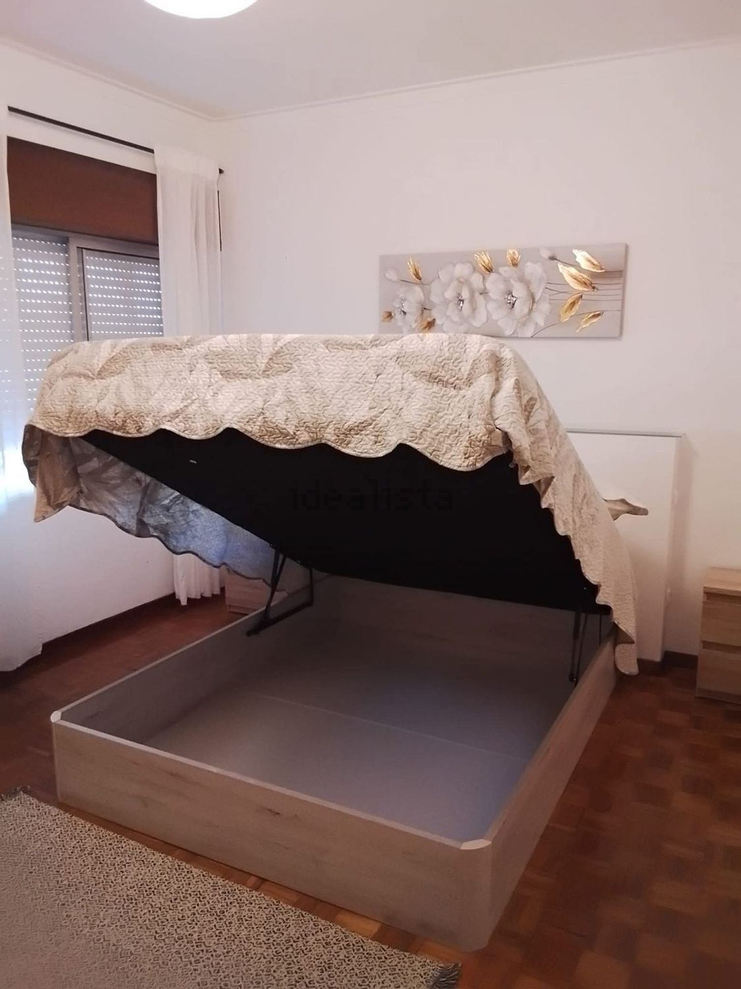 出租房间在Avenida Azedo Gneco, 4 - 卧室