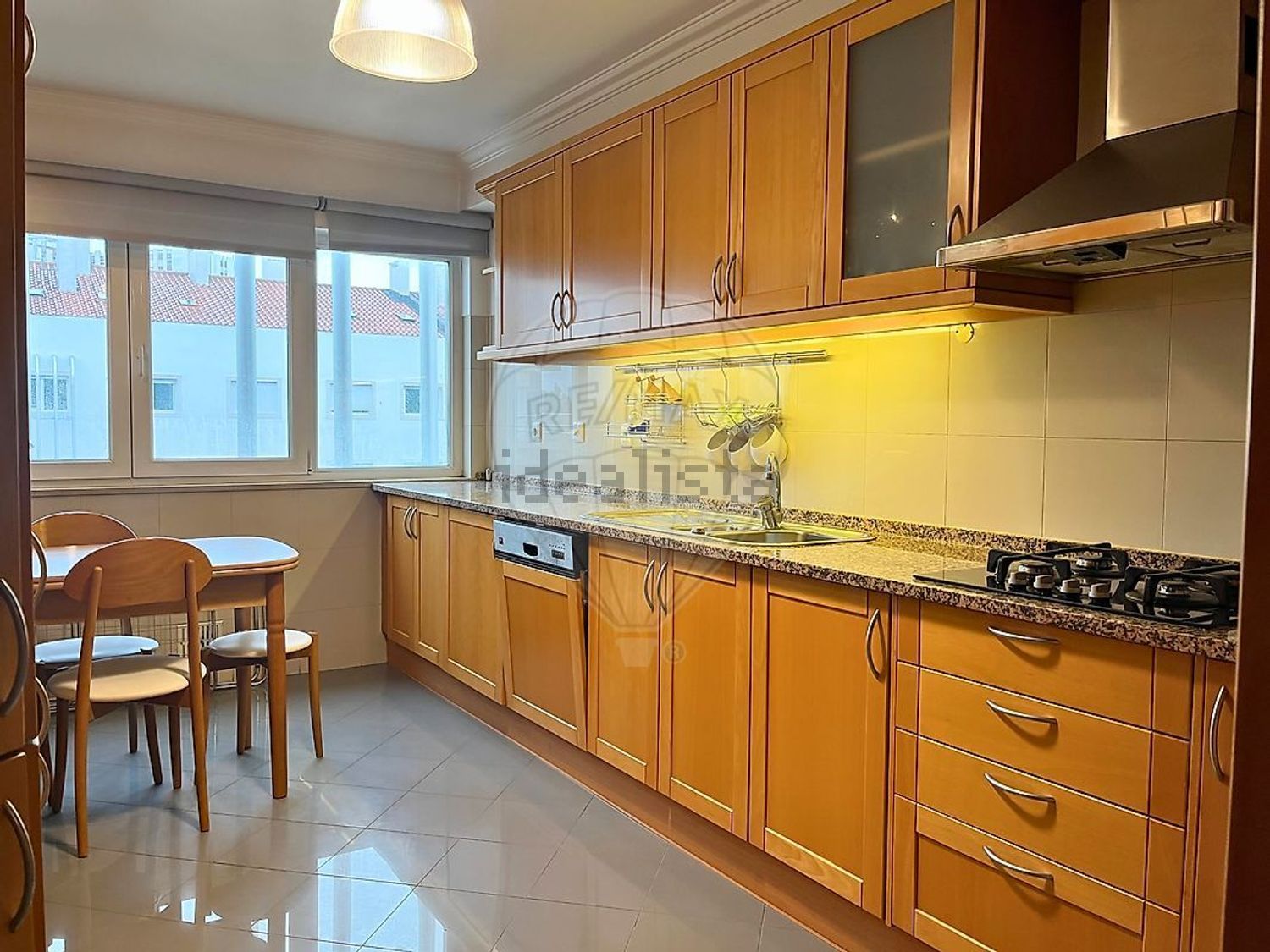 公寓 t3出售在Rua Domingos Rebelo - 厨房