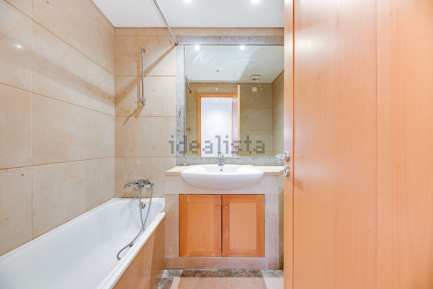 公寓 t3出售在Rua Doutor José da Cunha, 24 - 卫生间