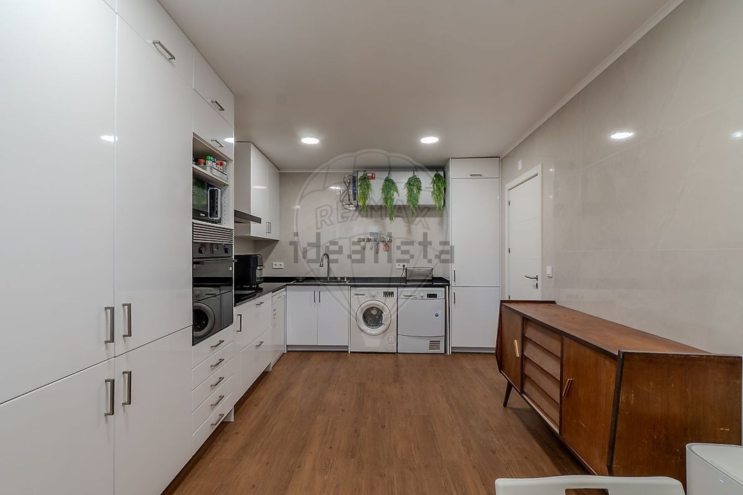 小楼房或独栋别墅出售在São Quintino - 厨房