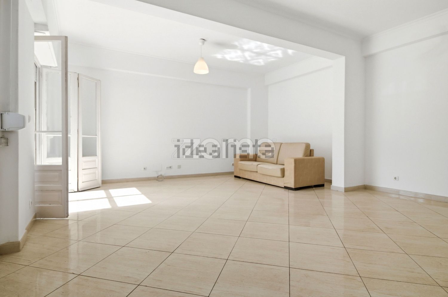 公寓 t4出售在Rua dos Soeiros, 335 - 客厅