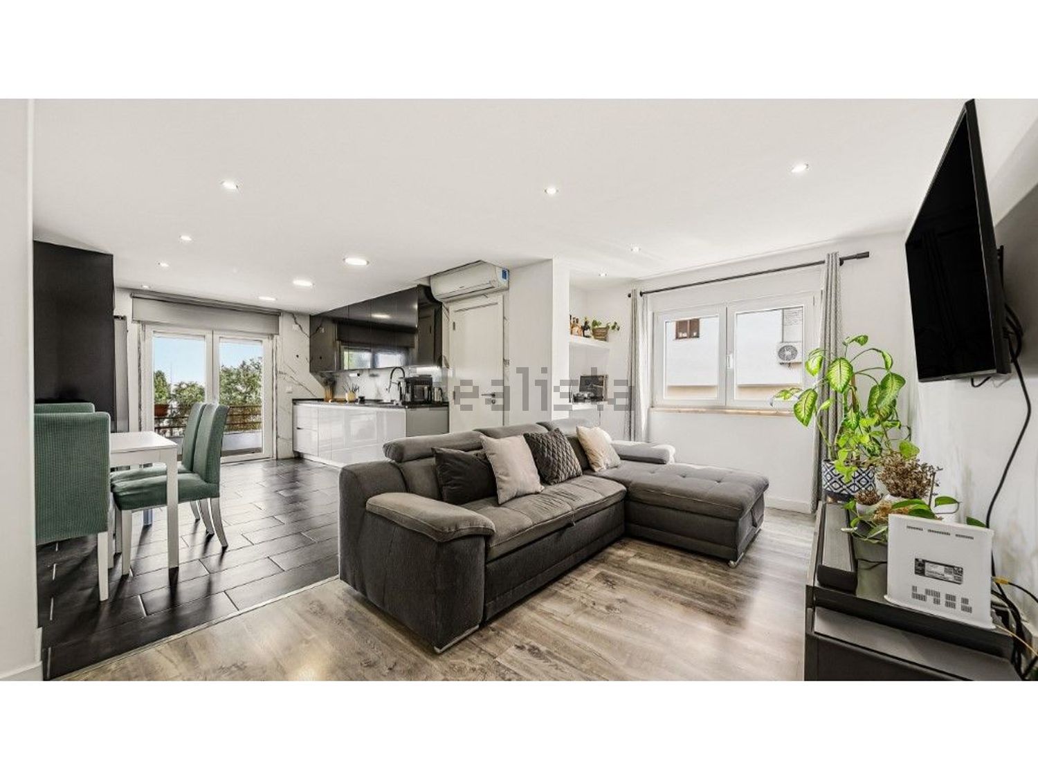 公寓 t2出售在Praça Salgueiro Maia - 客厅