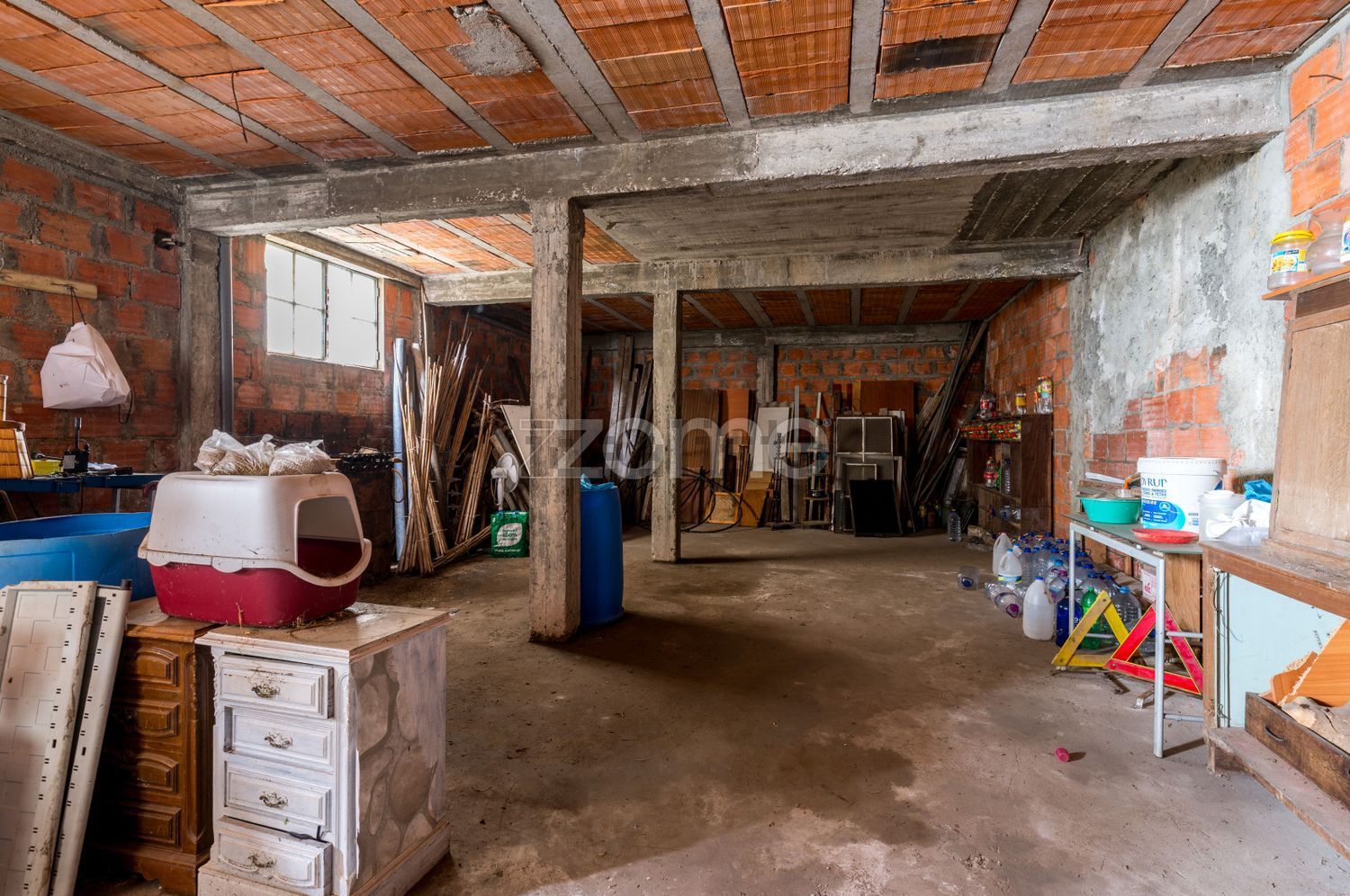 小楼房或独栋别墅出售在Rua da Liberdade, 102 - 停车位