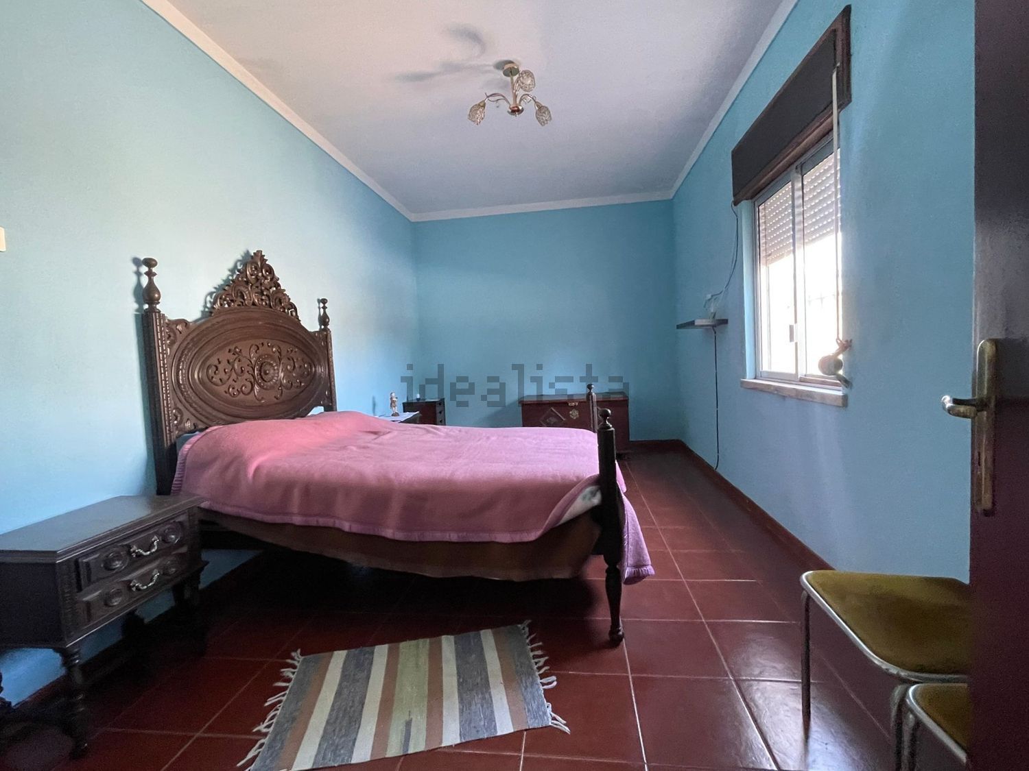 小楼房或独栋别墅出售在Palhais e Coina - 卧室