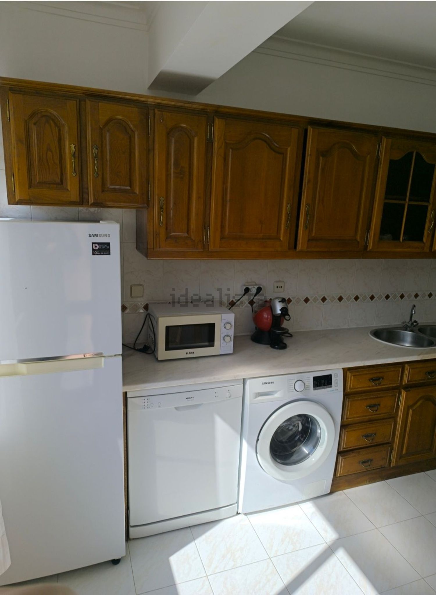 出租公寓 t2在Rua Samora Machel, 29 - 厨房