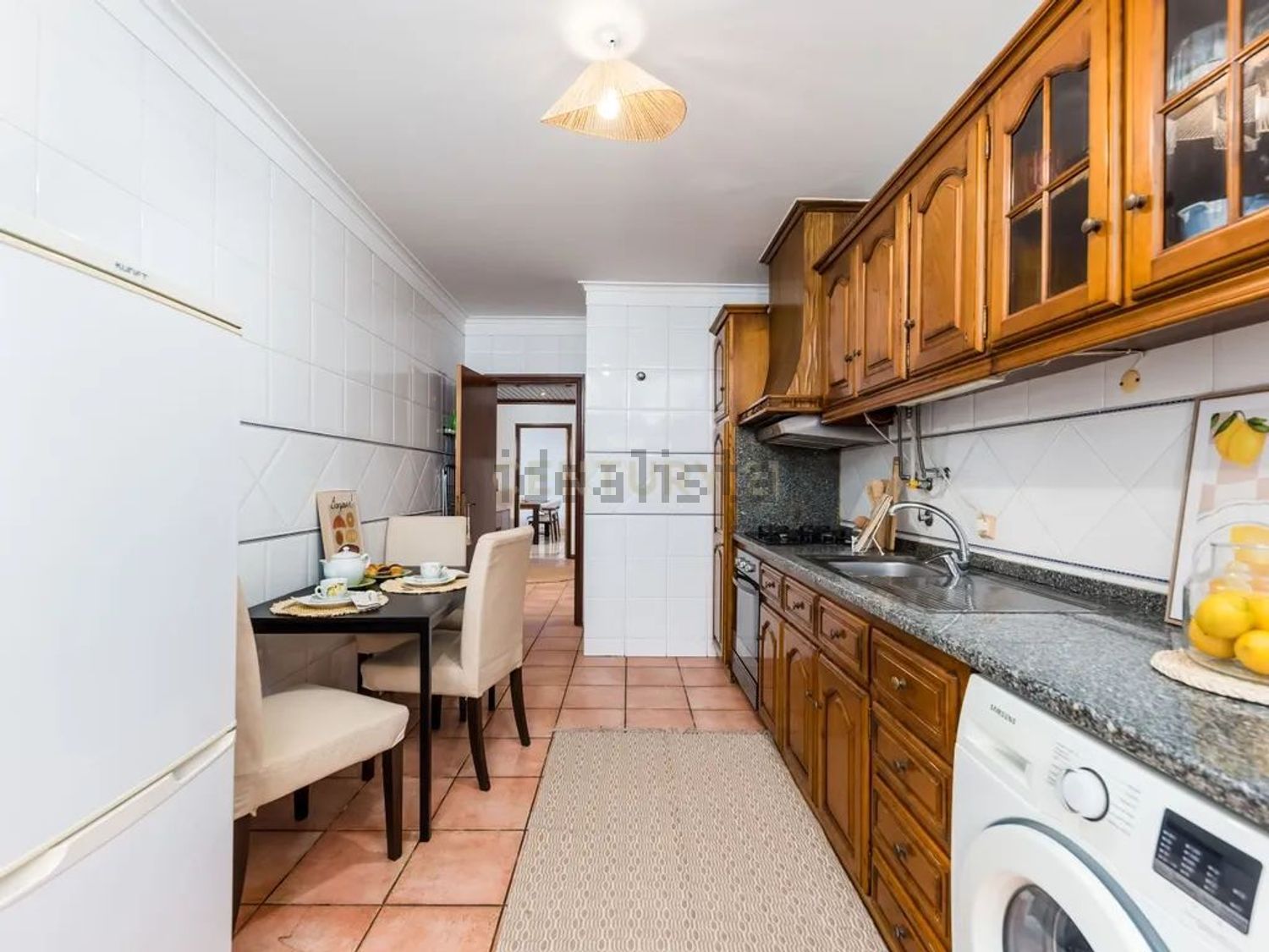 公寓 t3出售在Rua Alberto Barbosa, 6 - 厨房