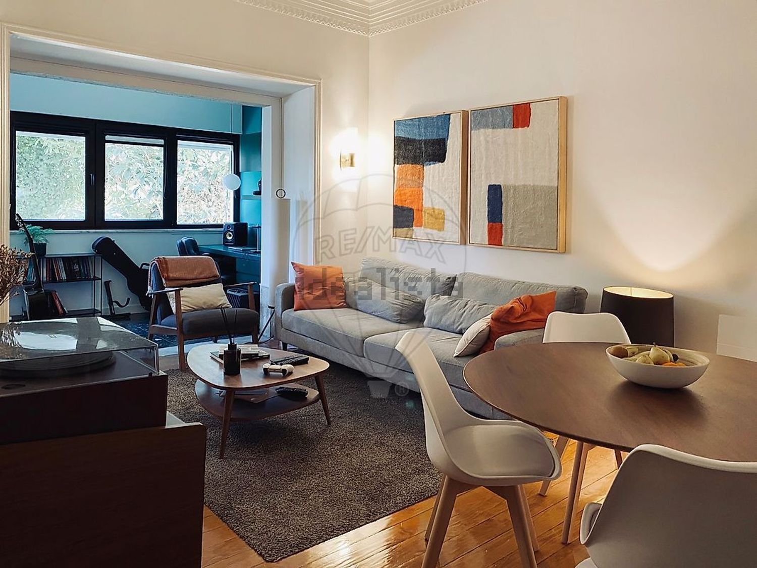 出租公寓 t1在Rua da Penha de França - 客厅