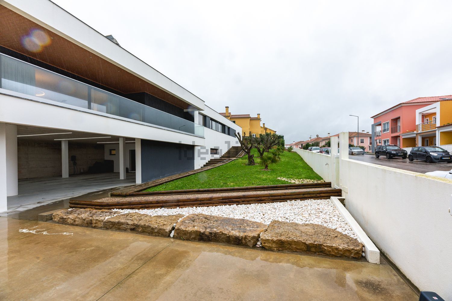 小楼房或独栋别墅出售在Rua da Mandinga s/n - 外立面