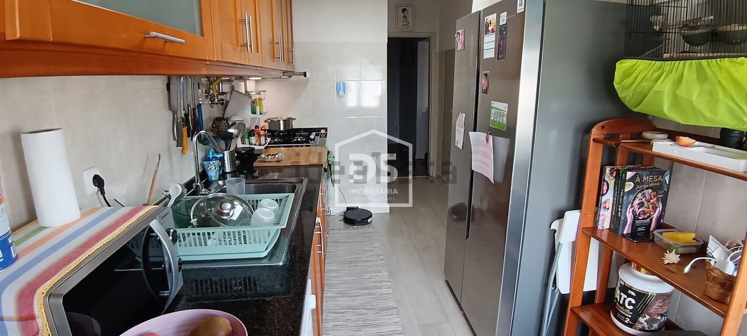 公寓 t2出售在Rua Bento de Jesus Caraça, 2 - 厨房