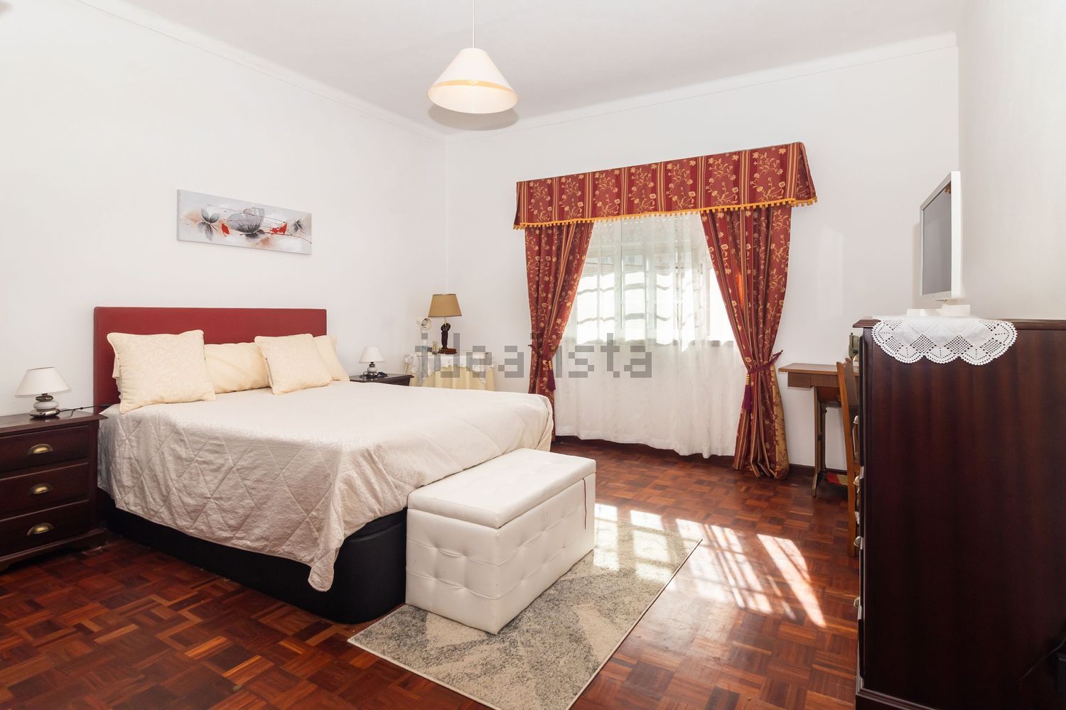 小楼房或独栋别墅出售在Avenida Padre Nabeto - 客厅