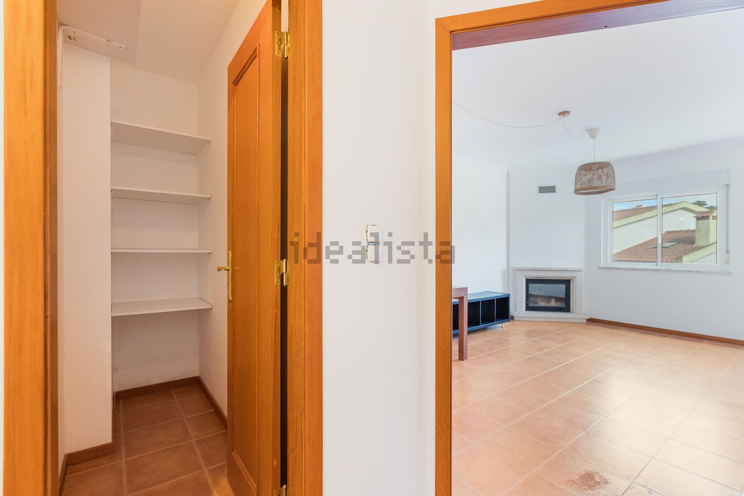 出租公寓 t2在Rua Luísa Tody, 88 - 过道