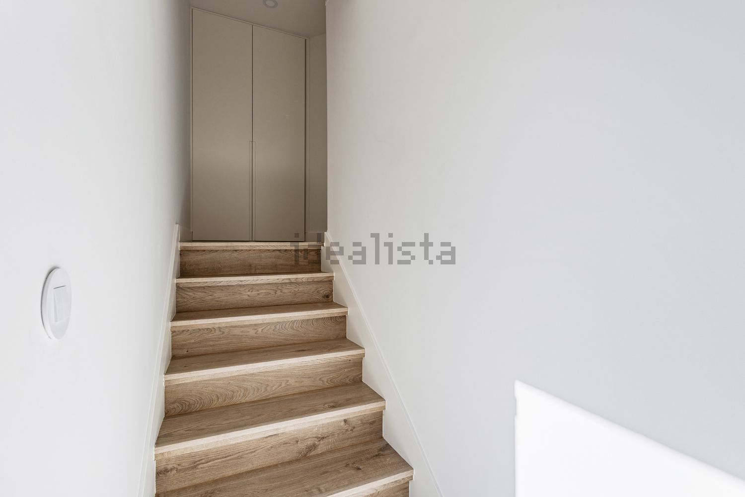 公寓 t1出售在Avenida 25 de Abril - 详情