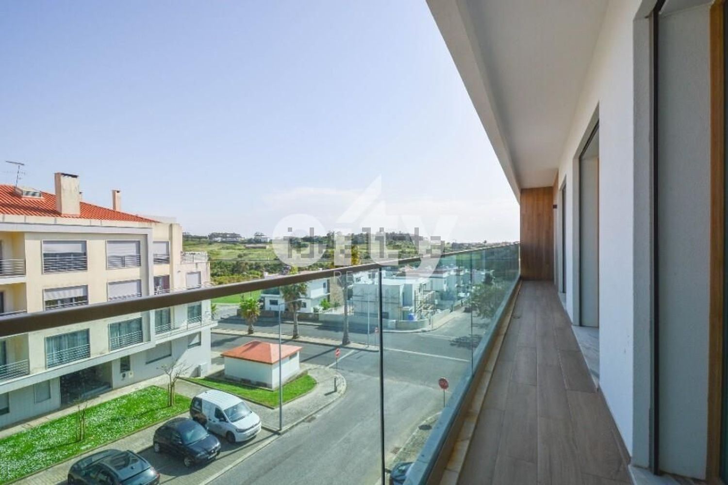 公寓 t3出售在Rua Doutor Sabino Galrão - 阳台