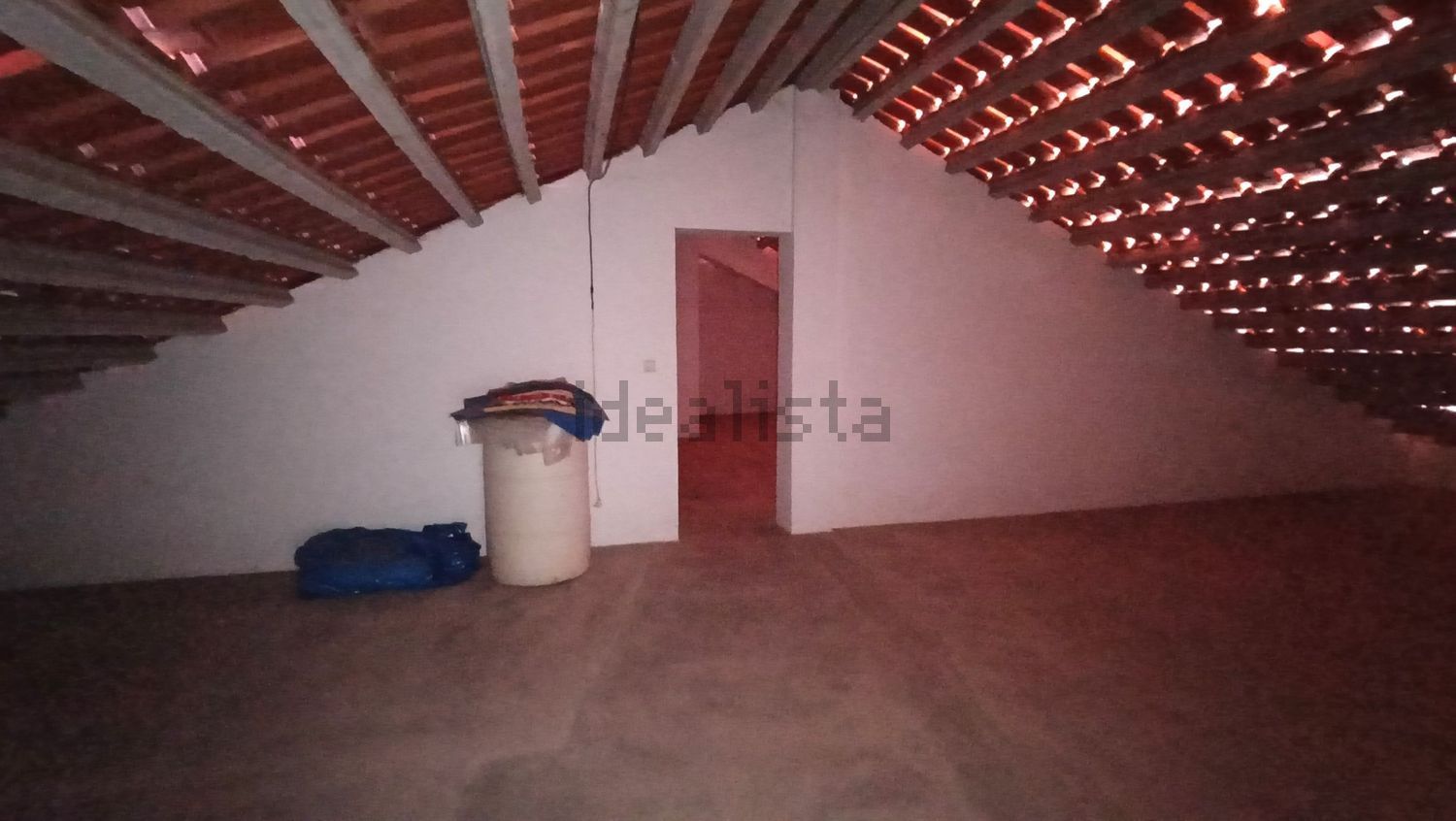 小楼房或独栋别墅出售在Rua do Barrancão, 25 - 详情