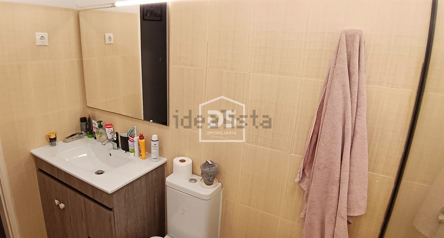 公寓 t2出售在Rua Bento de Jesus Caraça, 2 - 卫生间