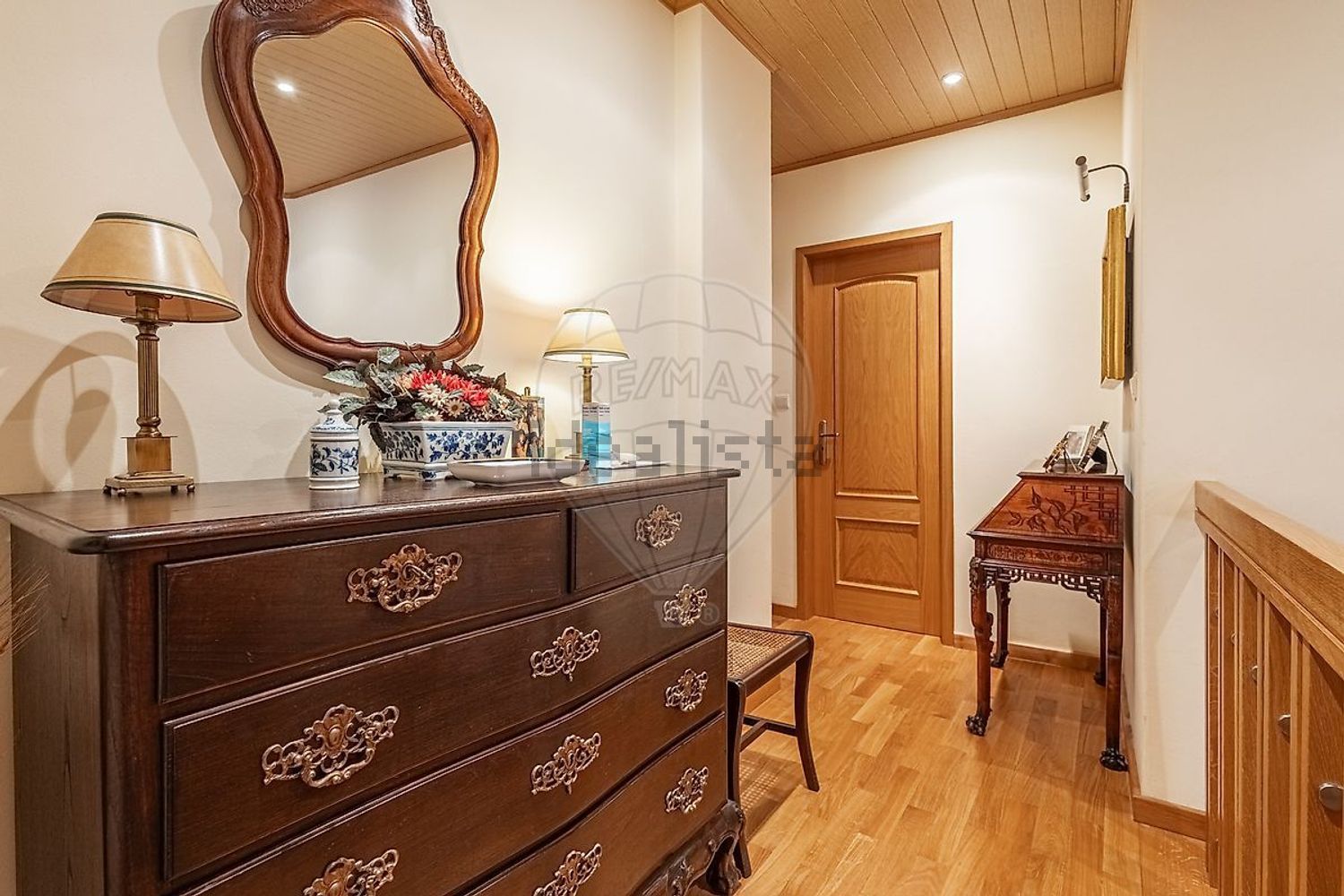 小楼房或独栋别墅出售Estr. da Serralheira de Baixo - 卧室