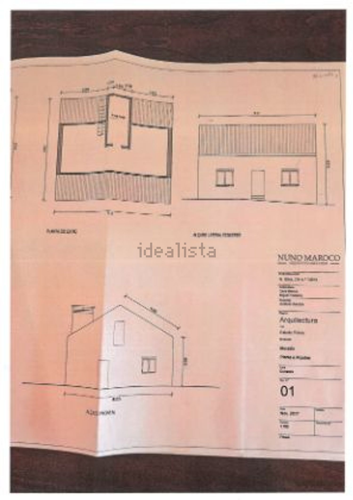 小楼房或独栋别墅出售在Rua da Bica - 平面图