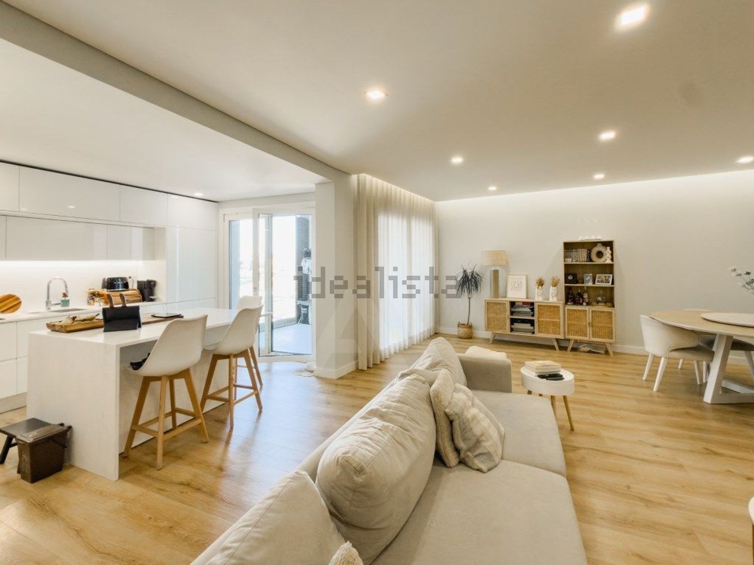 公寓 t3出售在Rua Padre António Vieira, 17 a - 客厅