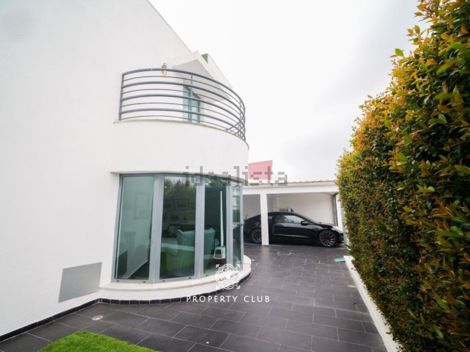 小楼房或独栋别墅出售在Rua Dórdio Gomes - 照片