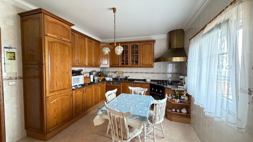 小楼房或独栋别墅出售在Quinta de Asseca - Padre Nabeto