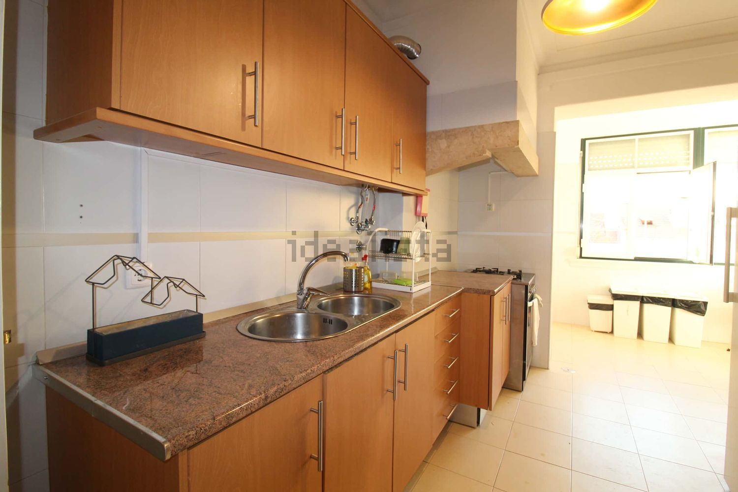 出租房间在Rua Actor Vale, 51 - 厨房