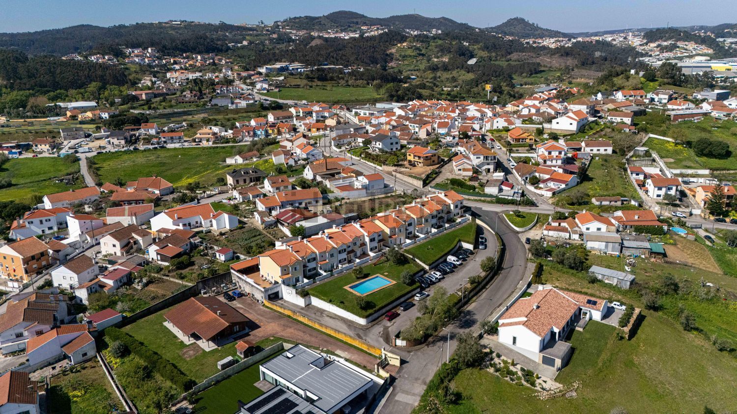 联排别墅出售在Venda do Pinheiro e Santo Estêvão das Galés - 照片