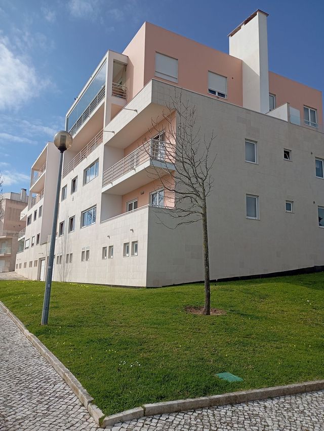 出租公寓 t2在Rua Canto e Castro, 1