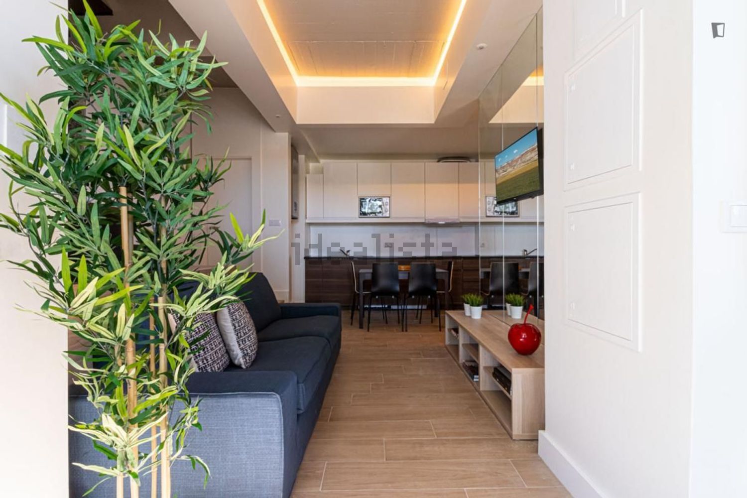 出租房间在Rua Luís Cristino da Silva - 客厅