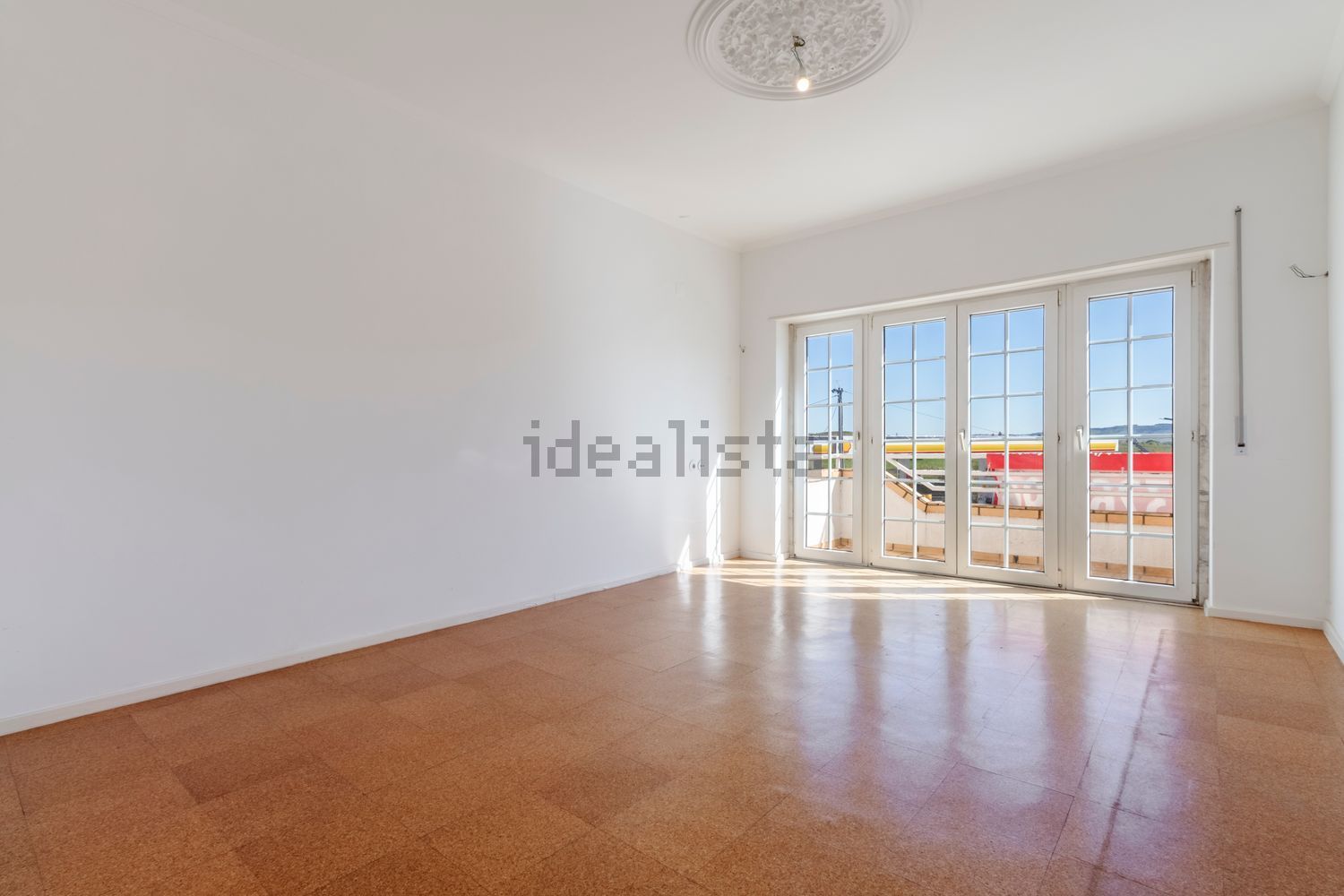 小楼房或独栋别墅出售在Rua Marechal Carmona - 客厅