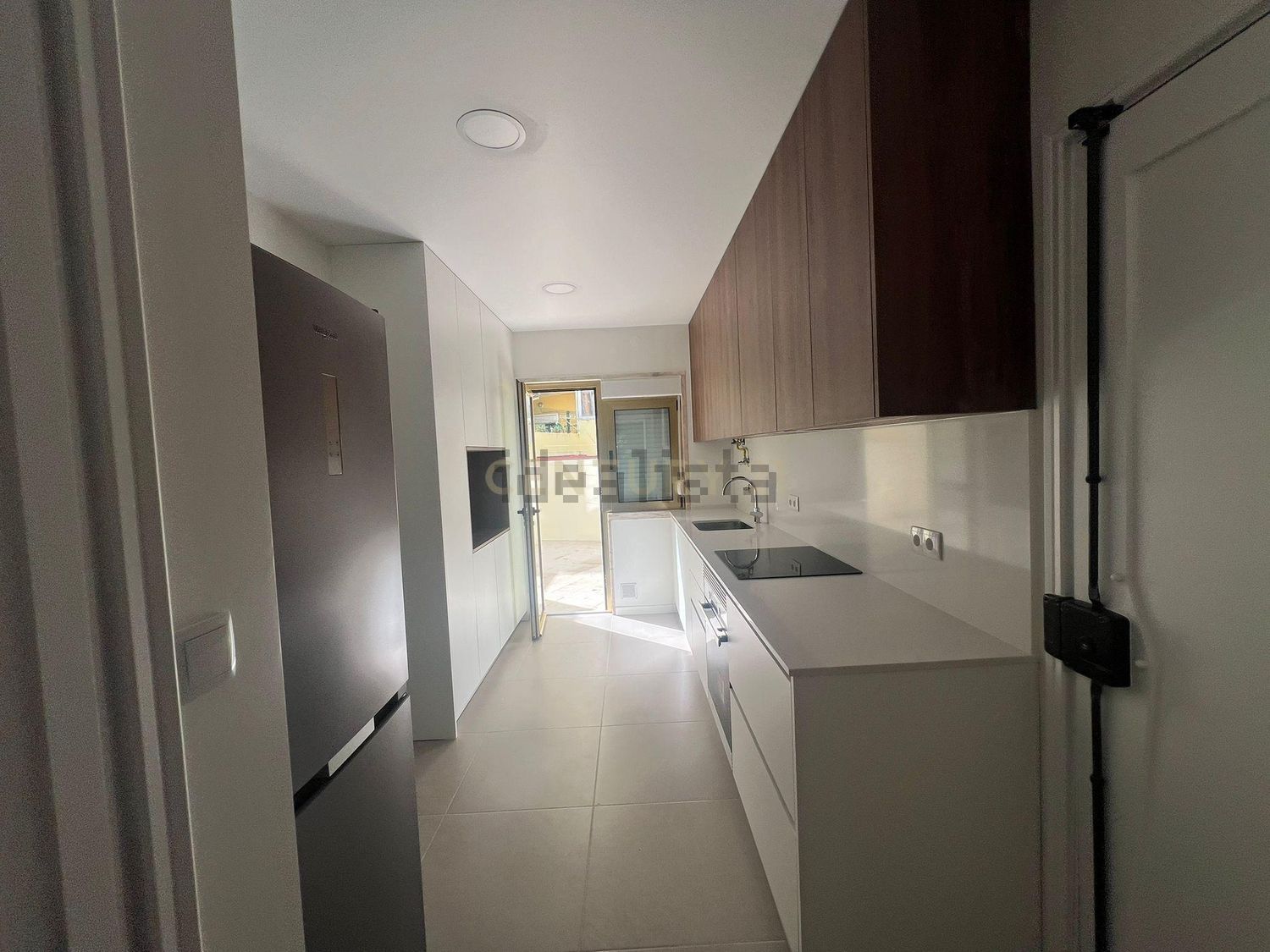 出租公寓 t4在Rua Rainha Dona Luísa de Gusmão, 4 - 厨房