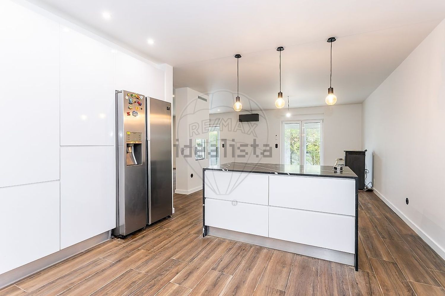 小楼房或独栋别墅出售在Rua Central - 厨房