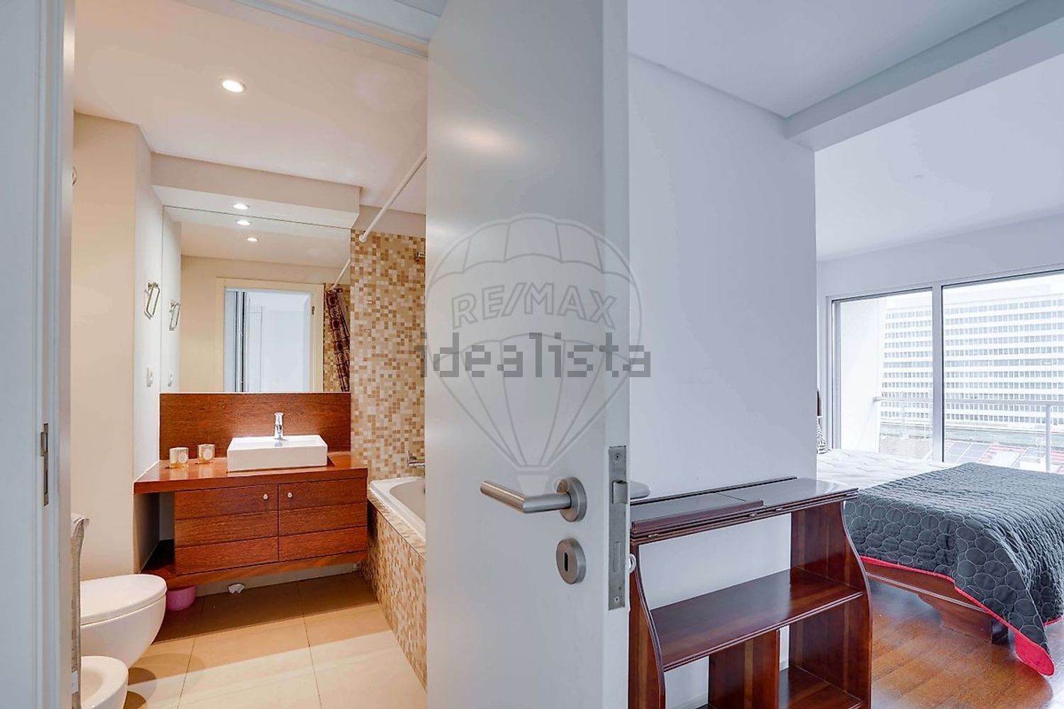 公寓 t1出售在Rua Centieira - 卫生间