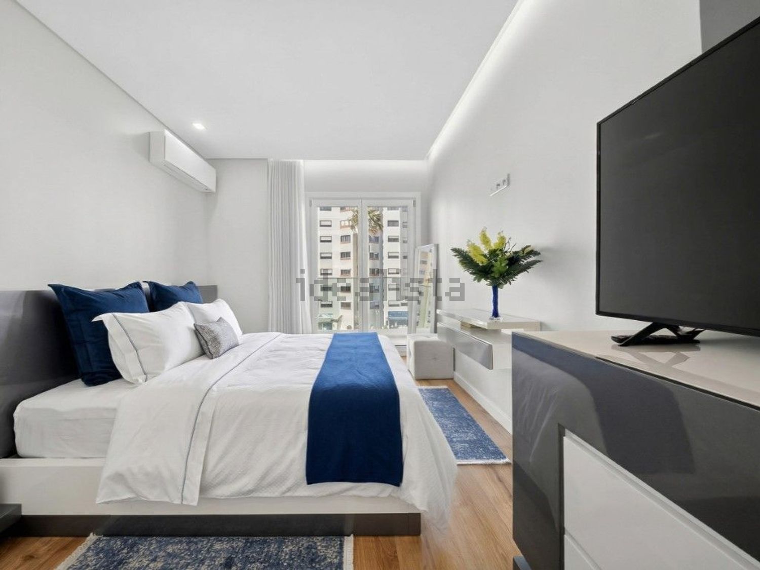 公寓 t4出售在Avenida Descobertas - 卧室