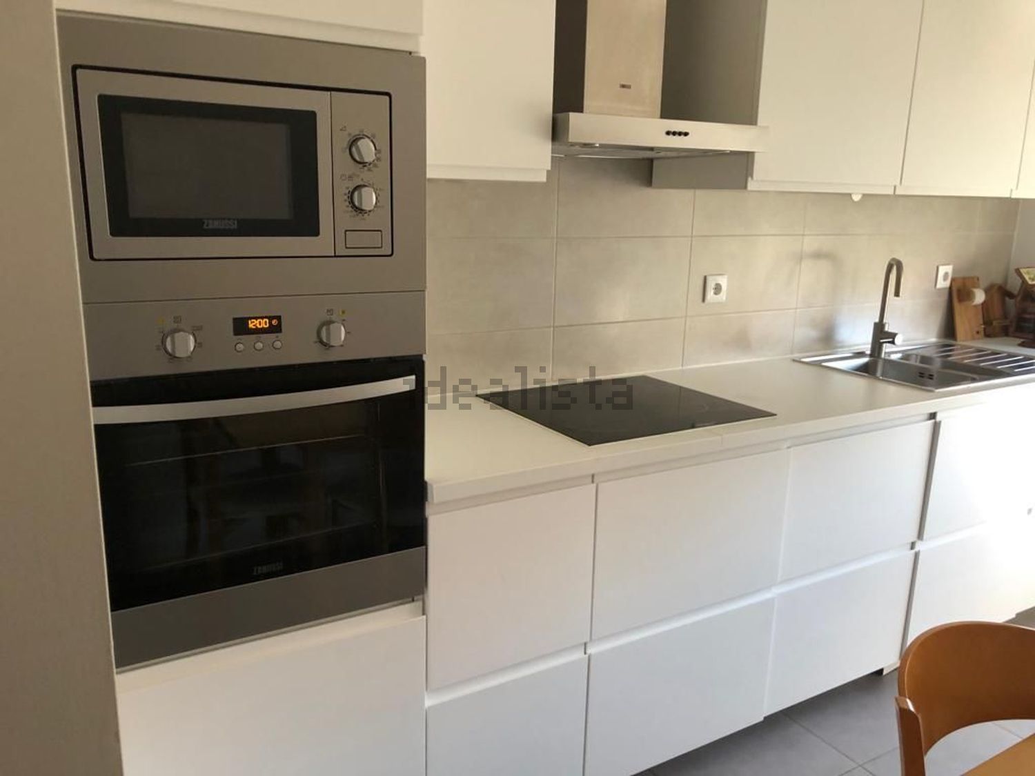 出租公寓 t4在Avenida da República, 87 - 厨房