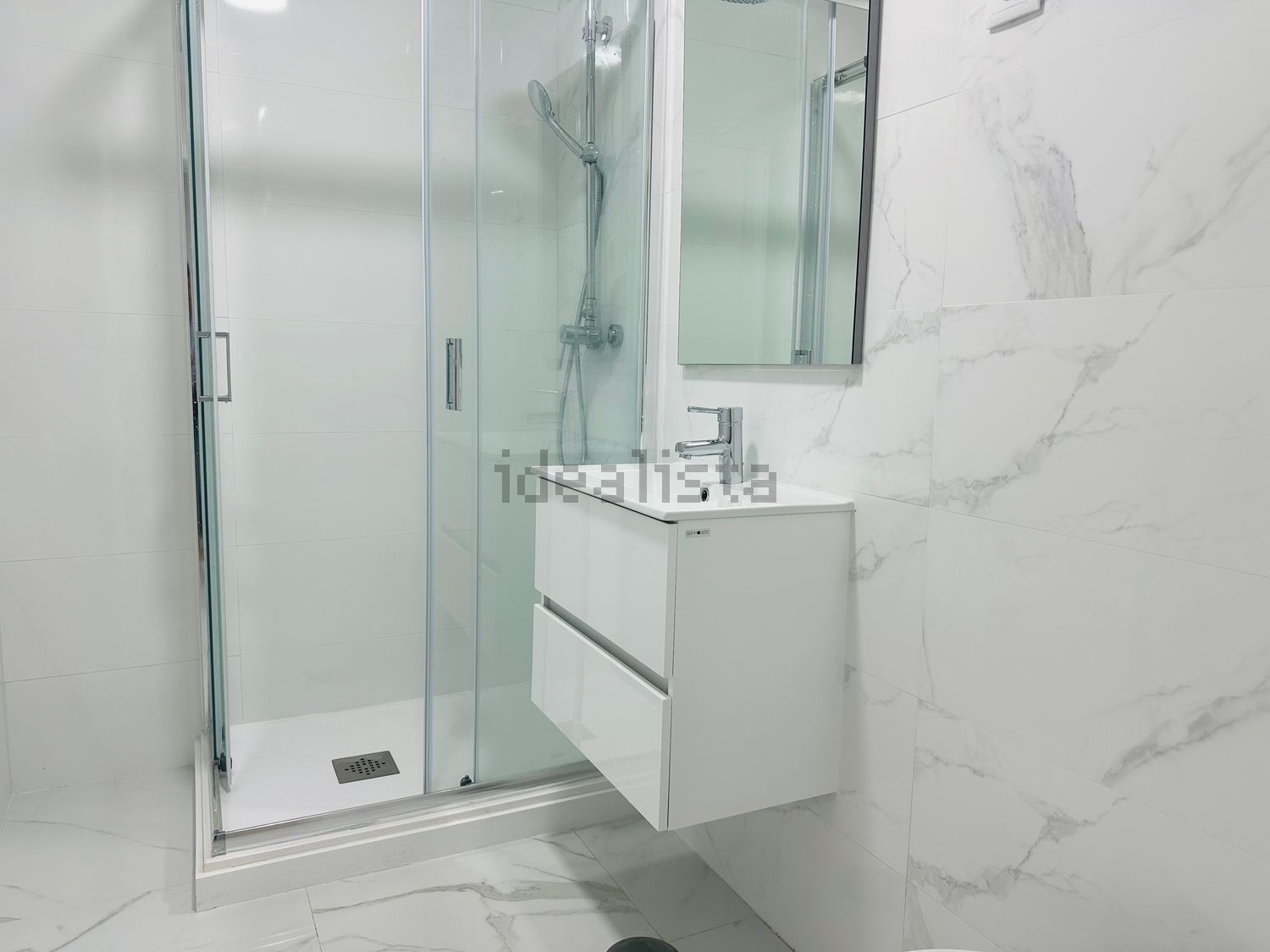 公寓 t3出售在Avenida Comandante Luís António da Silva - 卫生间