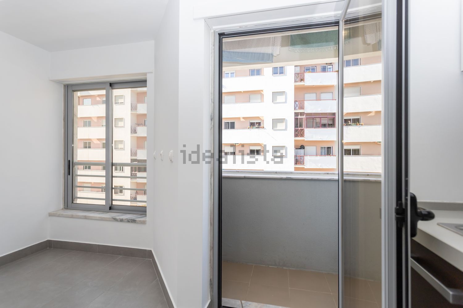 出租公寓 t2在Rua José Afonso, 4 - 厨房