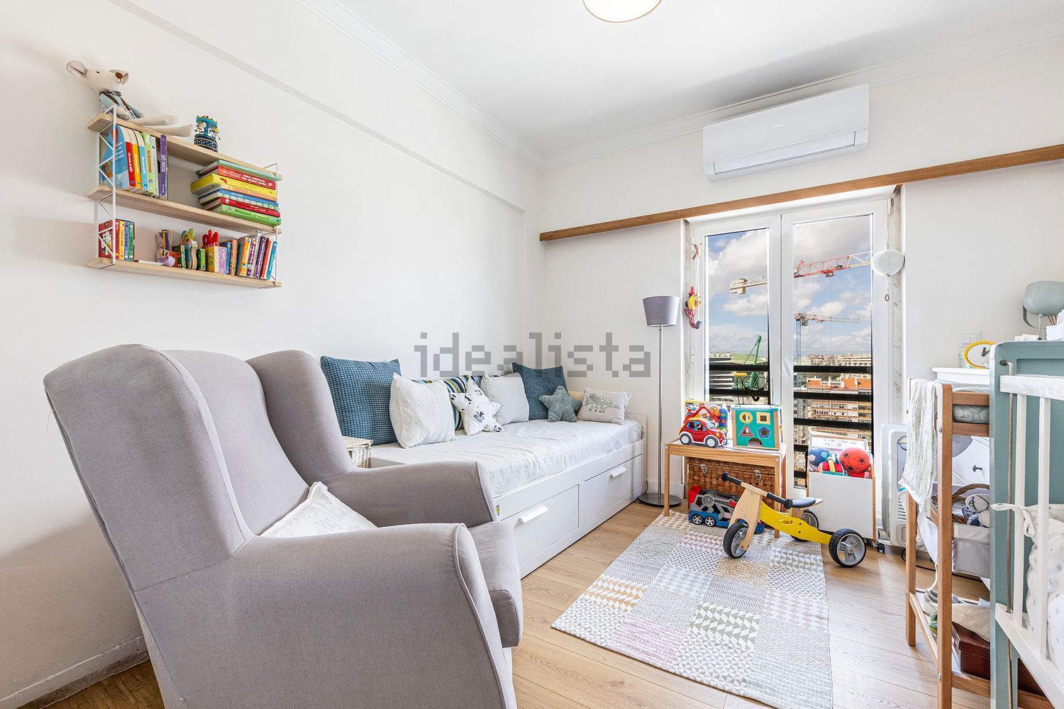 公寓 t4出售在Rua Embaixador Martins Janeira - 卧室