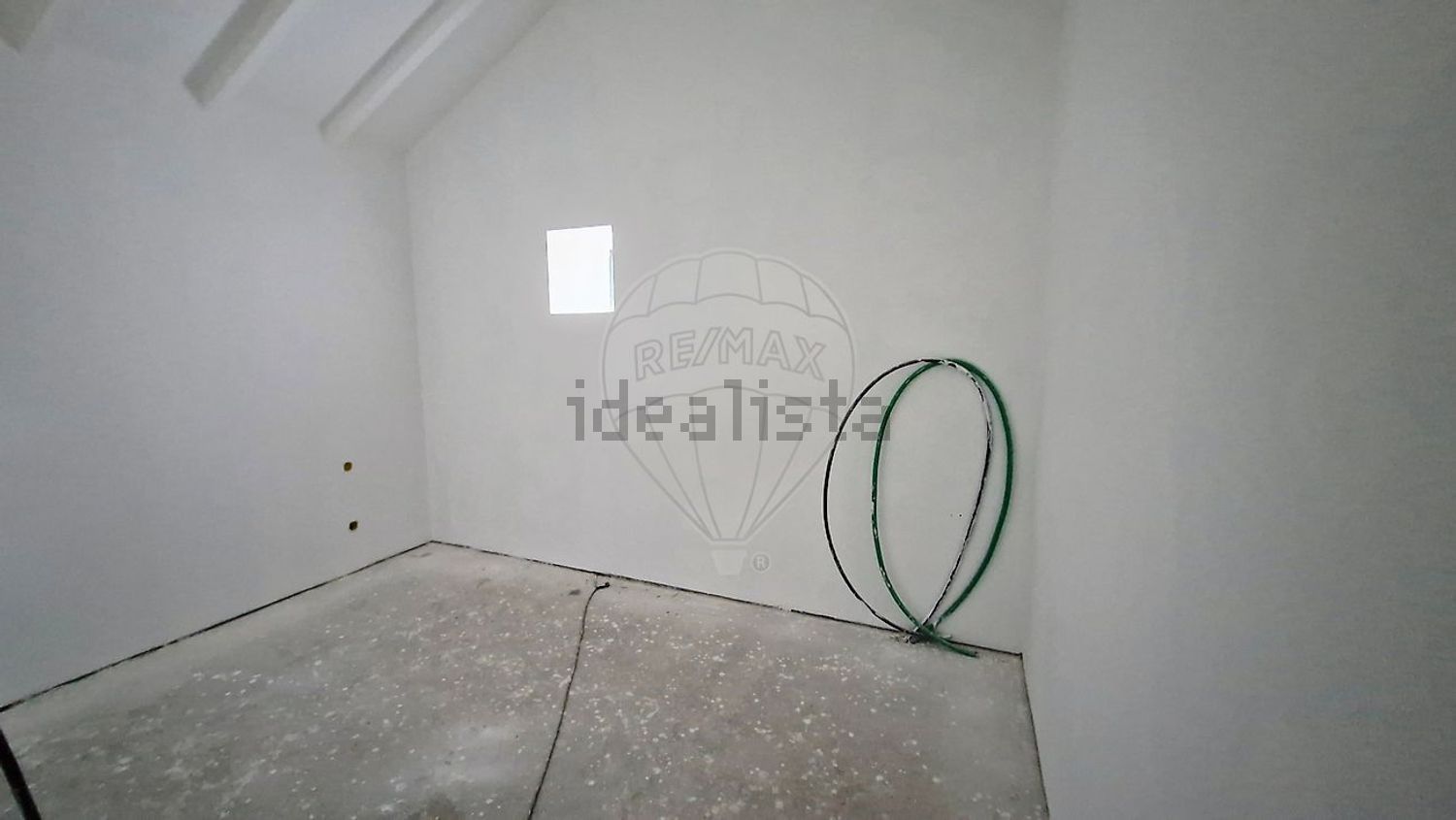 小楼房或独栋别墅出售N116 - 照片