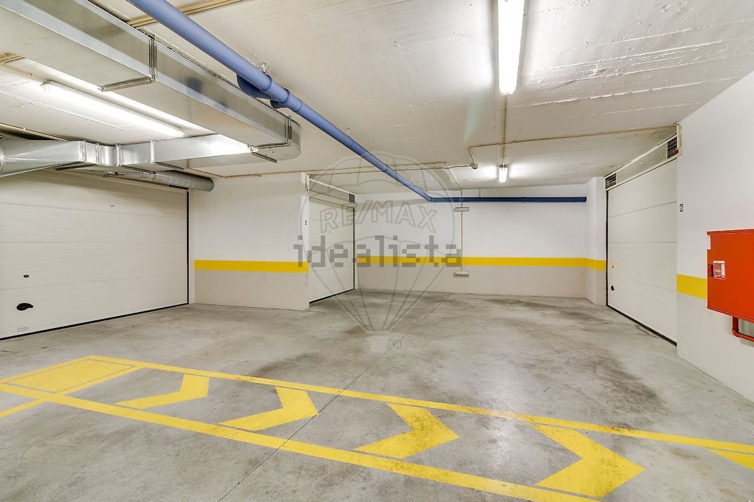 公寓 t2出售在Rua e C8 - 停车位